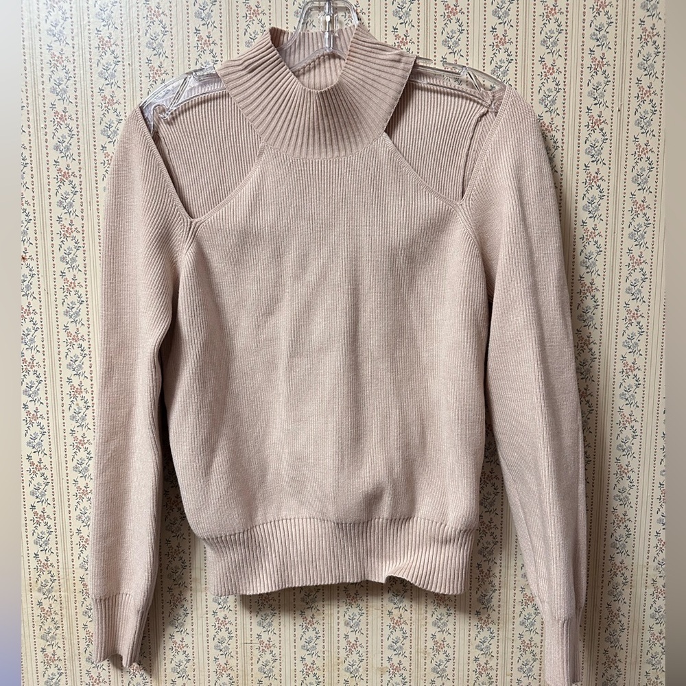 ASTR The Label Hilary Cutout Sweater Medium Sand Ribbed Long Sleeve Top - Picture 4 of 9